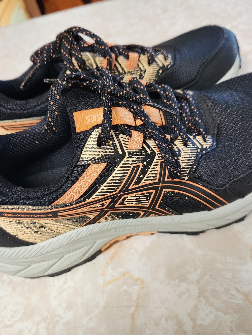Women's Asic Gel Venture 9 Black and Coral Size 8 Shoes